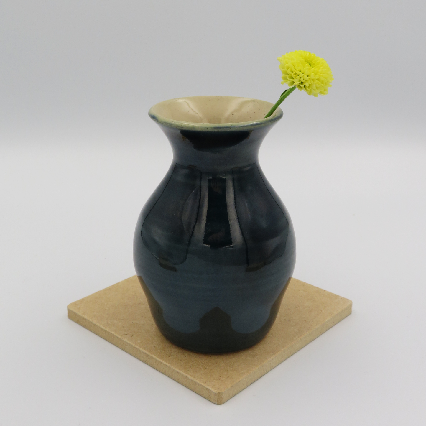 Bud Vase - Obsidian