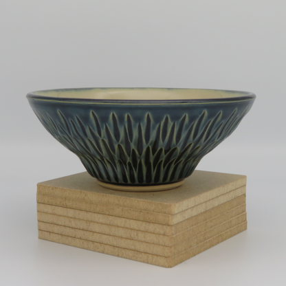 Medium Fluted Bowl - Obsidian