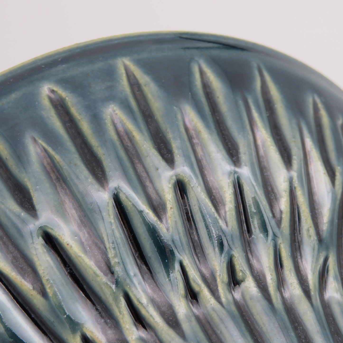 Medium Fluted Bowl - Obsidian