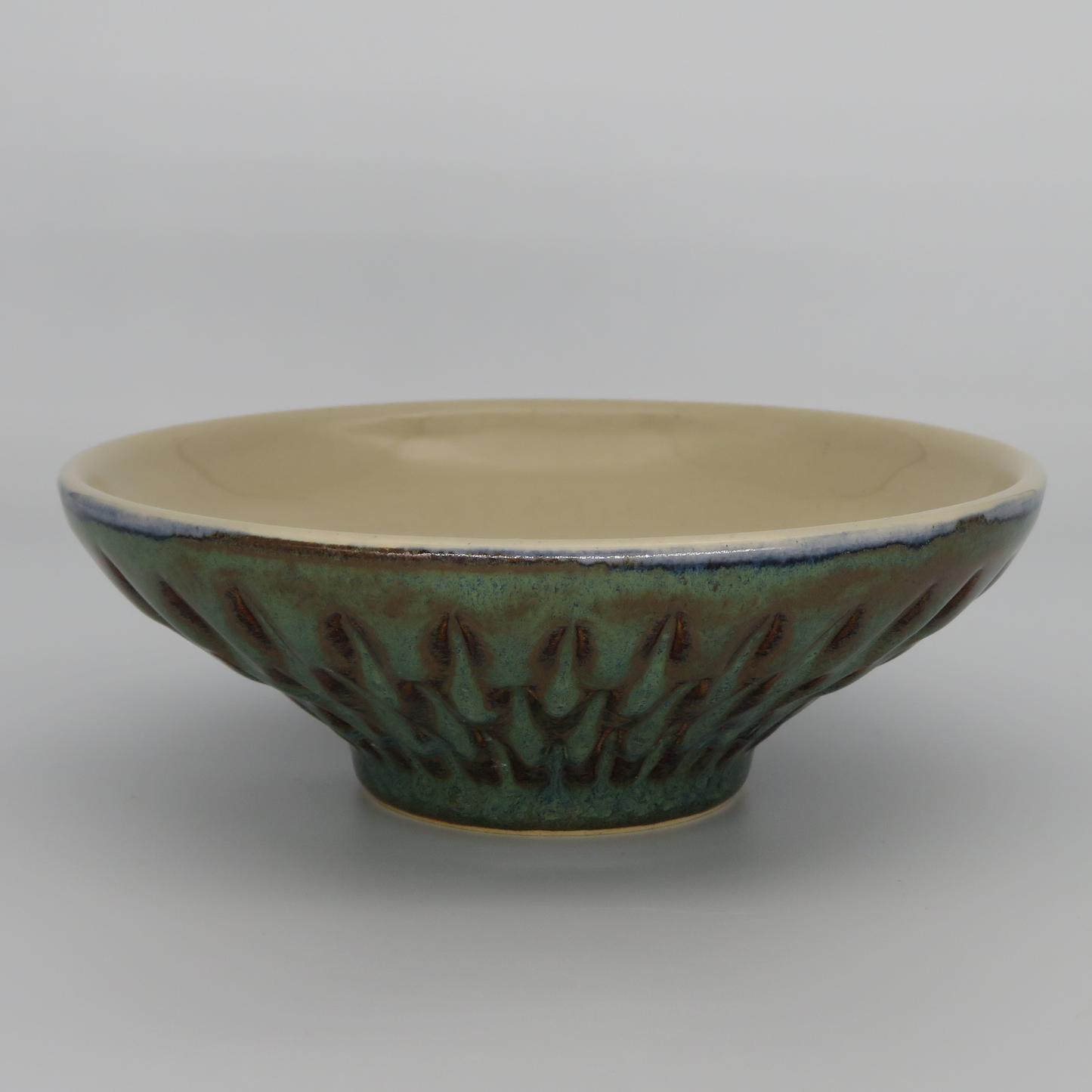 Medium Fluted Bowl - Rustic Blue