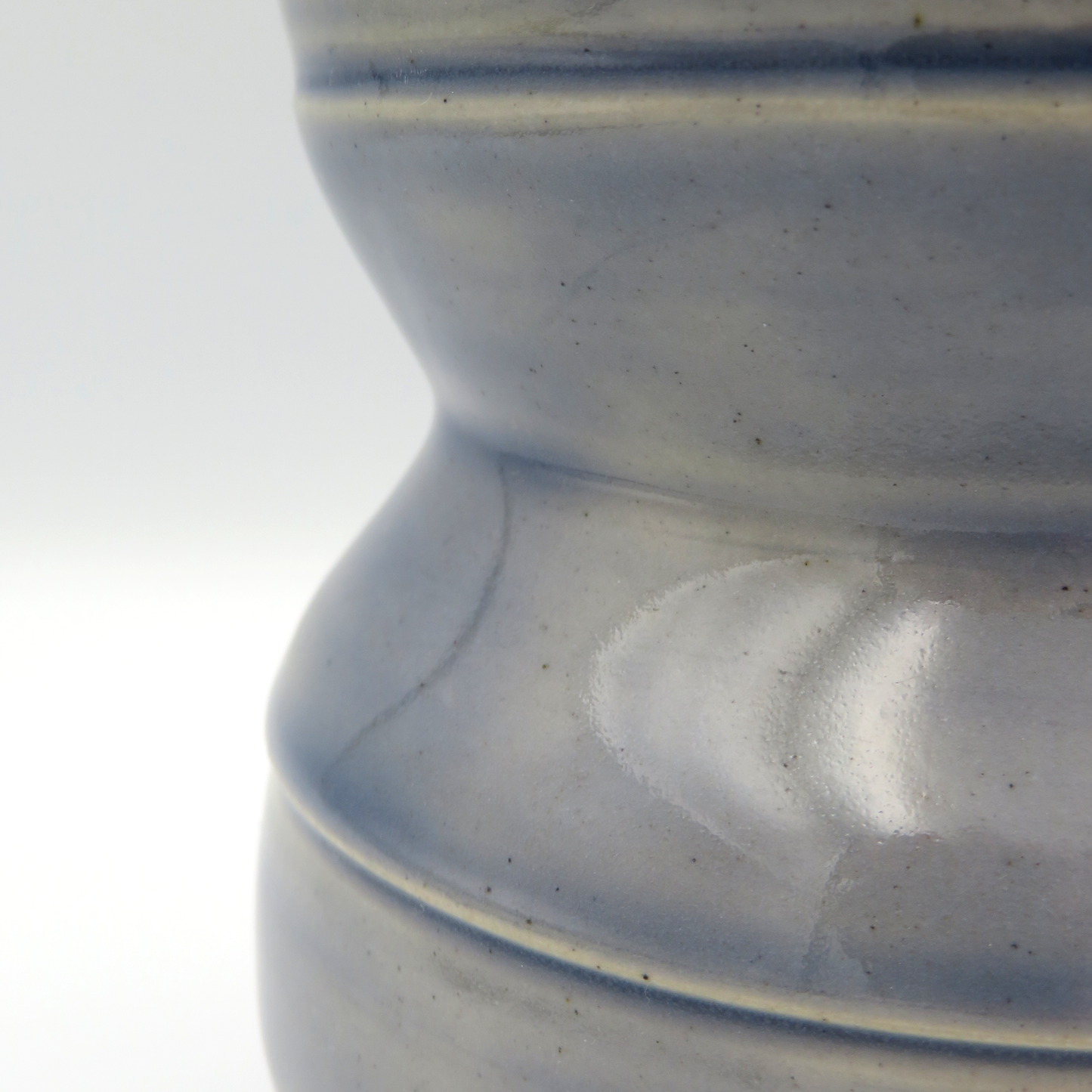 Wide Rounded Vase - Lilac Grey