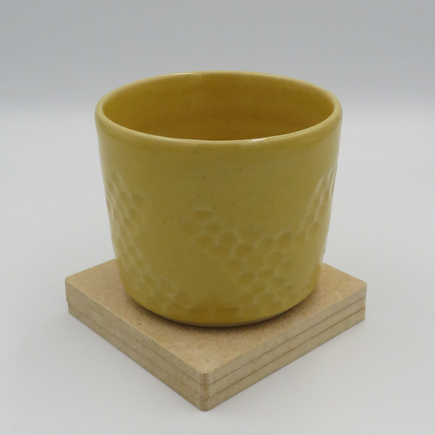Honeycomb Carved Cup - Yellow - Second