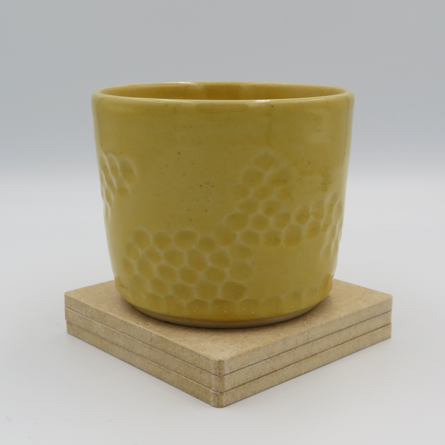 Honeycomb Carved Cup - Yellow - Second